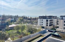 Balatonkenese extra panorámás 2 szobás lakás