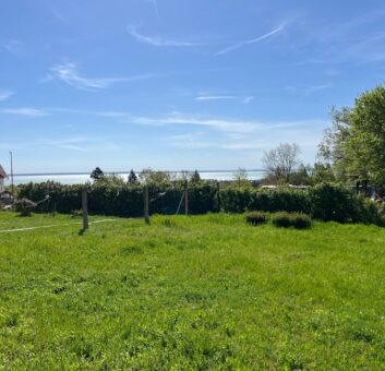 Balatonalmádi panorámás telek eladó