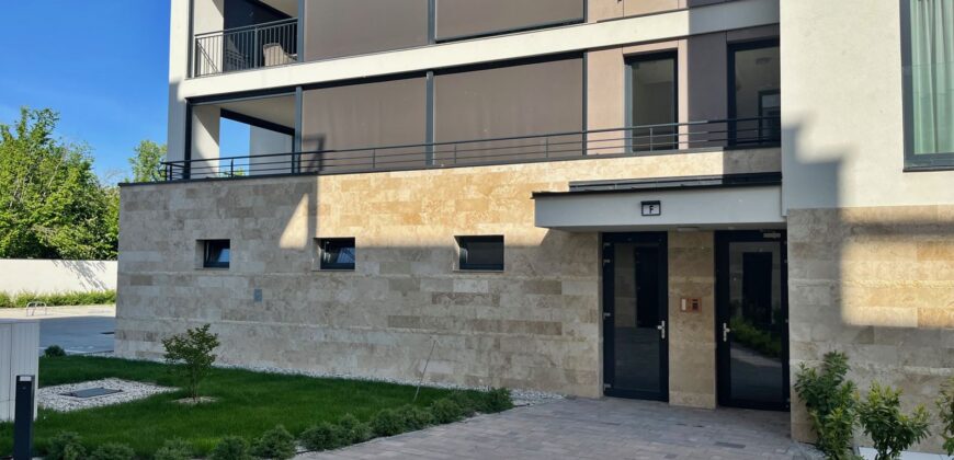 Balatonkenese új építésű lakás költözhető!