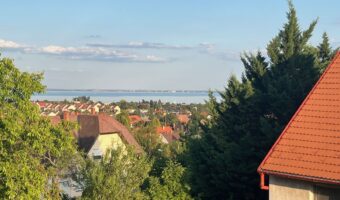 Balatonfüredi panorámás ingatlan