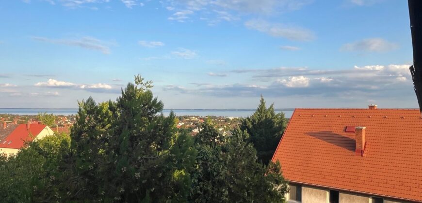 Balatonfüredi panorámás ingatlan