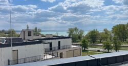 Balatoni panorámás lakás eladó