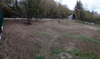 Balatonkenese eladó szuper telek!